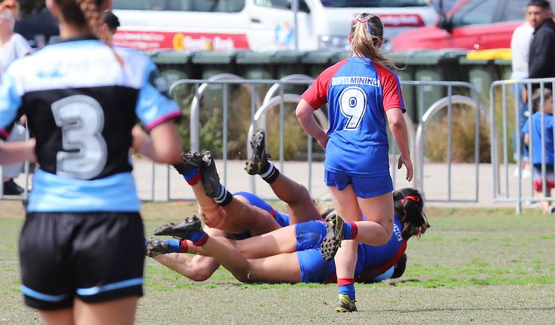 2022 Lisa Fiaola Gala Day SHARKS v KNIGHTS