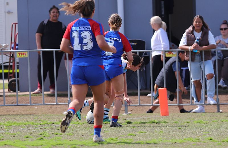 2022 Lisa Fiaola Gala Day SHARKS v KNIGHTS