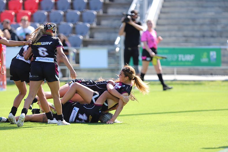 2022 QLD Schoolgirls Cup Grand Final MARSDEN SHS v KIRWAN SHS