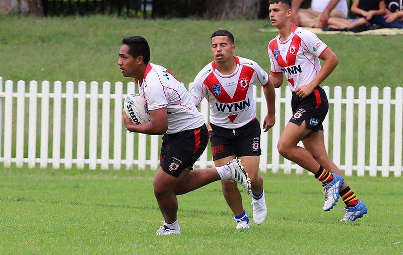 HMC trial ROOSTERS v DRAGONS