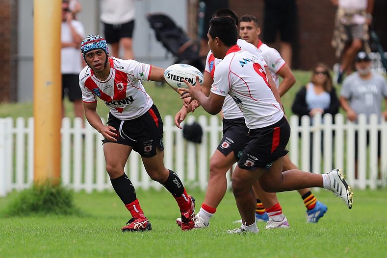 HMC trial ROOSTERS v DRAGONS