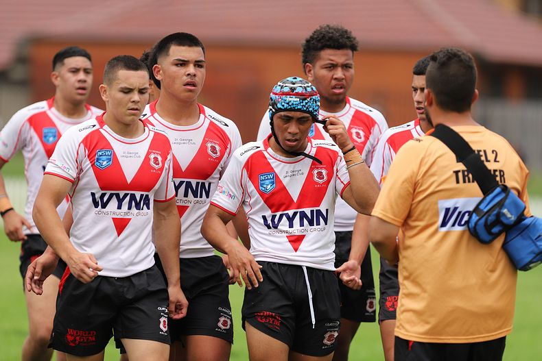 HMC trial ROOSTERS v DRAGONS