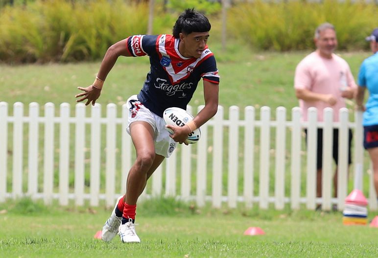HMC trial ROOSTERS v DRAGONS