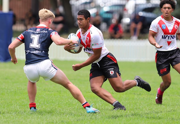 HMC trial ROOSTERS v DRAGONS