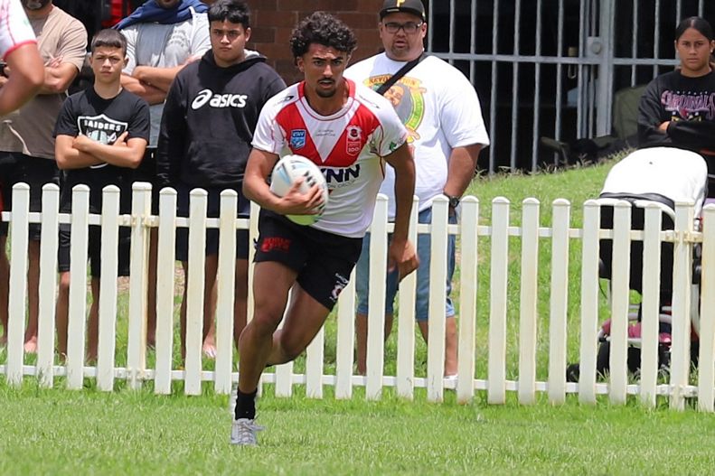 HMC trial ROOSTERS v DRAGONS