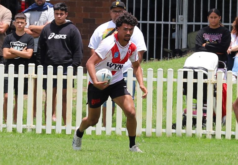 HMC trial ROOSTERS v DRAGONS