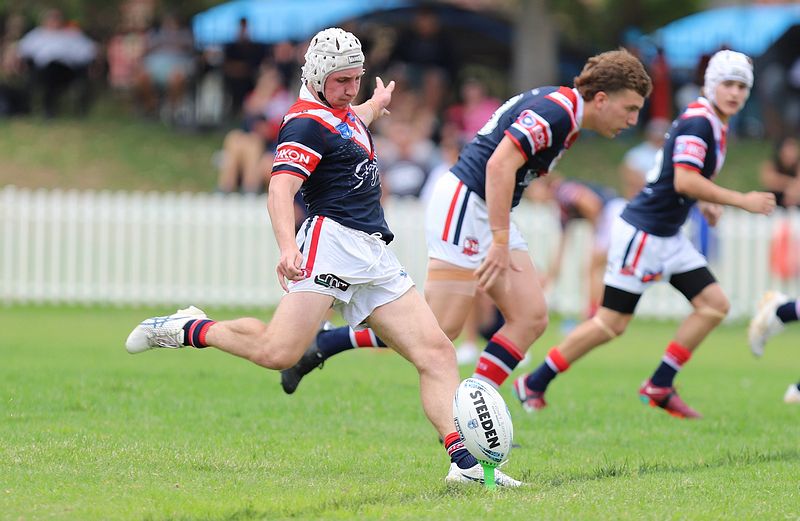 HMC trial ROOSTERS v DRAGONS