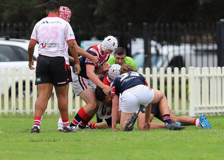 HMC trial ROOSTERS v DRAGONS
