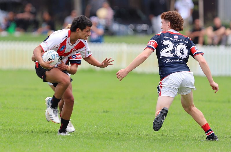 HMC trial ROOSTERS v DRAGONS