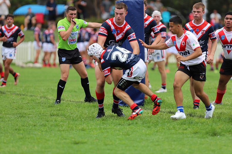 HMC trial ROOSTERS v DRAGONS