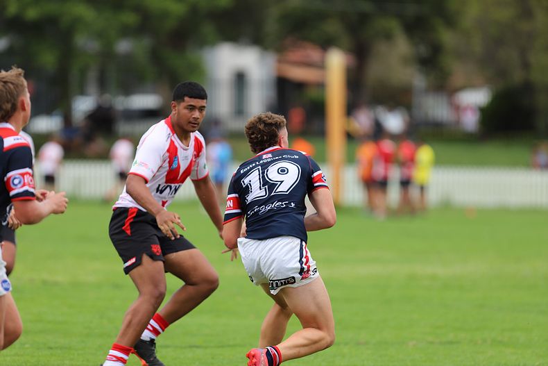 HMC trial ROOSTERS v DRAGONS