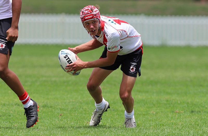HMC trial ROOSTERS v DRAGONS