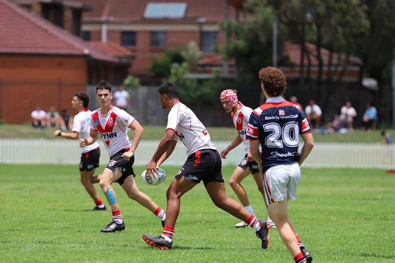 HMC trial ROOSTERS v DRAGONS