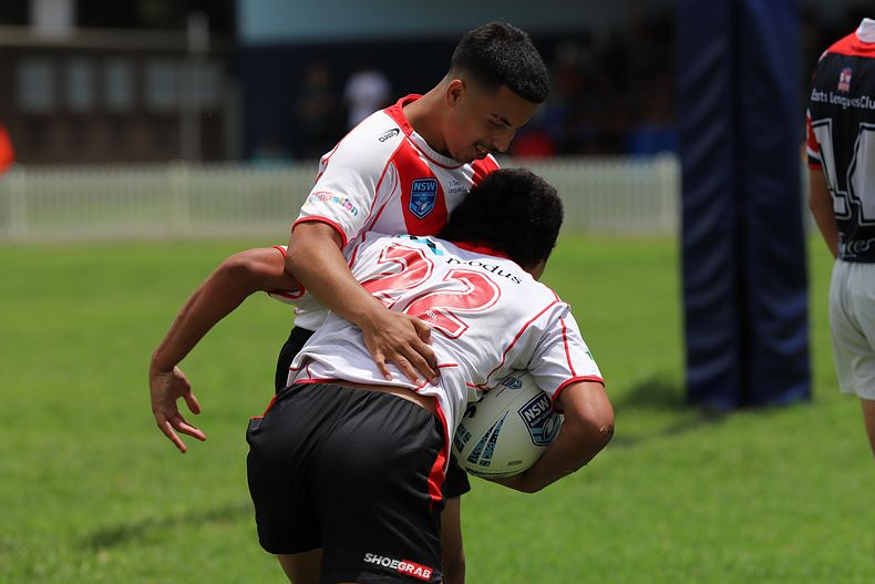 HMC trial ROOSTERS v DRAGONS