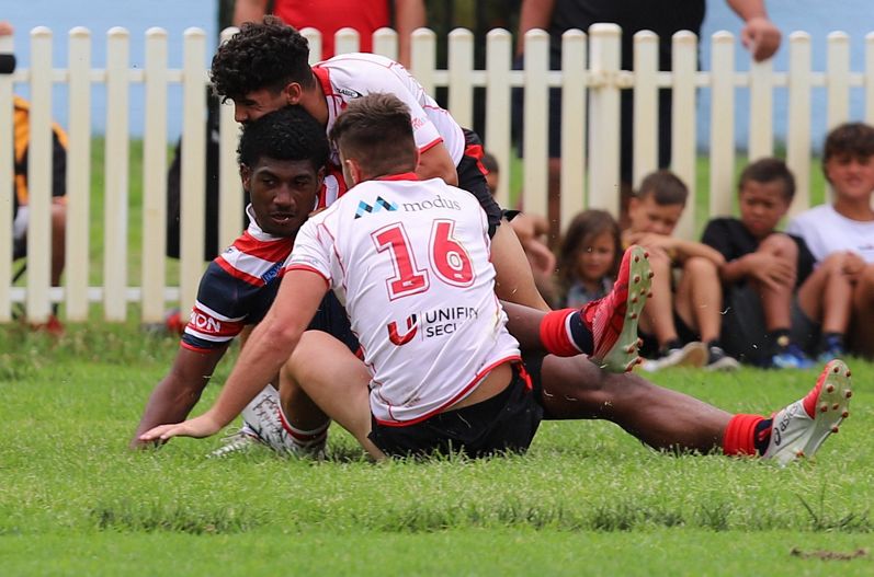 HMC trial ROOSTERS v DRAGONS