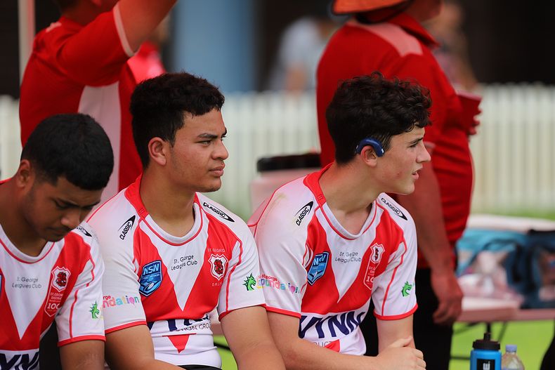 HMC trial ROOSTERS v DRAGONS