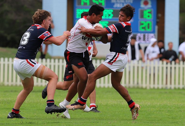 HMC trial ROOSTERS v DRAGONS