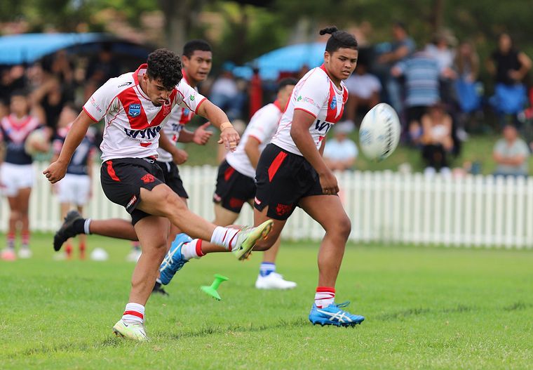HMC trial ROOSTERS v DRAGONS
