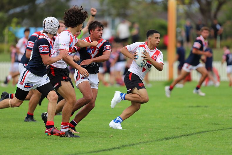 HMC trial ROOSTERS v DRAGONS