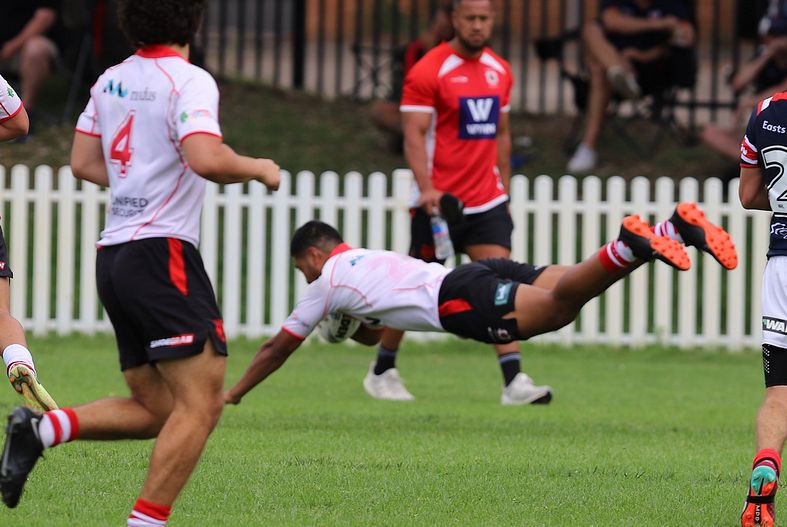 HMC trial ROOSTERS v DRAGONS