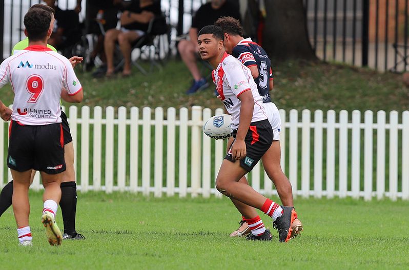 HMC trial ROOSTERS v DRAGONS