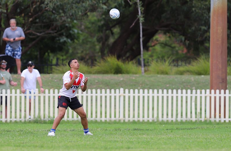 HMC trial ROOSTERS v DRAGONS
