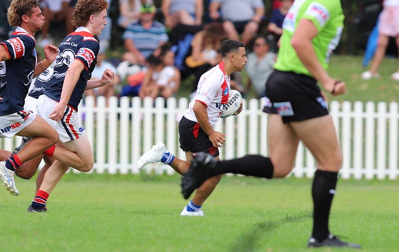 HMC trial ROOSTERS v DRAGONS