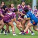 Working for each other....the Manly girls muscle up in defence ©Andrew Bateup