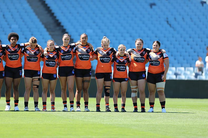 HNWP Rnd 1 Wests Tigers v Sharks
