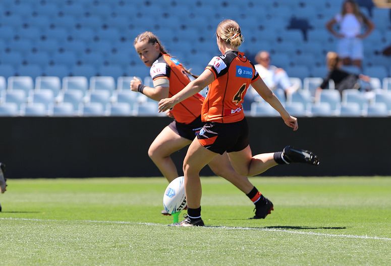 HNWP Rnd 1 Wests Tigers v Sharks