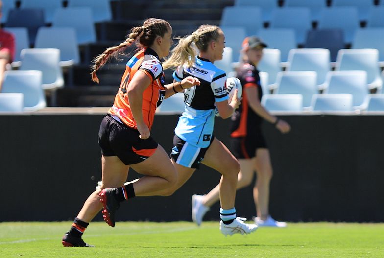 HNWP Rnd 1 Wests Tigers v Sharks