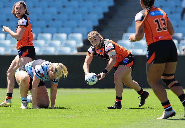 HNWP Rnd 1 Wests Tigers v Sharks