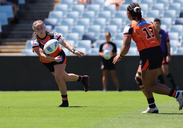 HNWP Rnd 1 Wests Tigers v Sharks