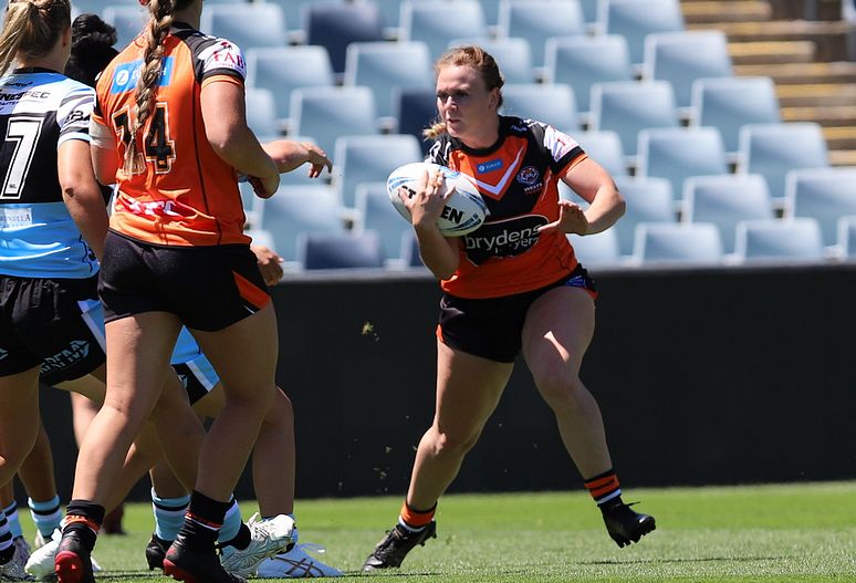 HNWP Rnd 1 Wests Tigers v Sharks