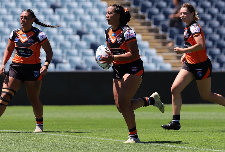 HNWP Rnd 1 Wests Tigers v Sharks
