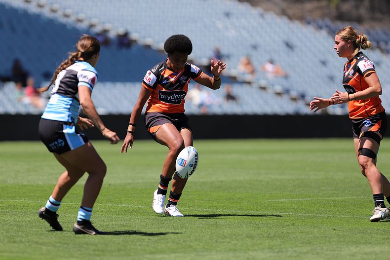 HNWP Rnd 1 Wests Tigers v Sharks