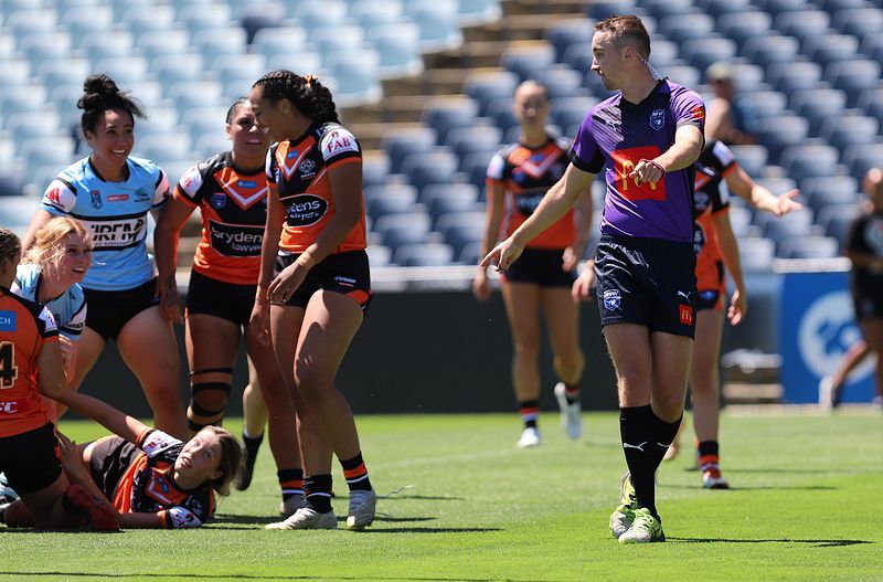 HNWP Rnd 1 Wests Tigers v Sharks