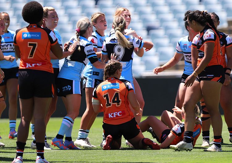 HNWP Rnd 1 Wests Tigers v Sharks