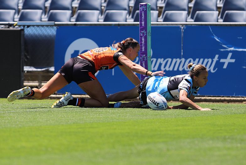 HNWP Rnd 1 Wests Tigers v Sharks