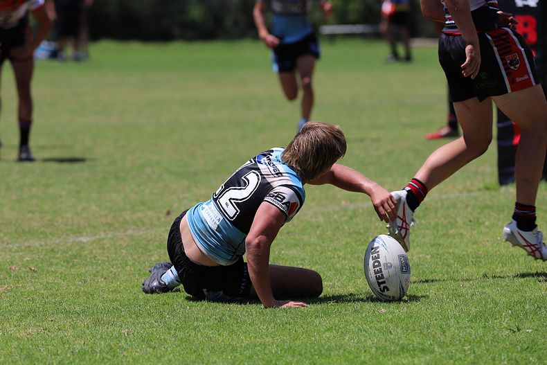 HMC Rnd 2 BEARS v SHARKS
