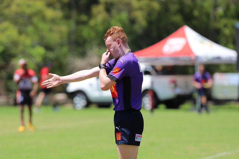 HMC Rnd 2 BEARS v SHARKS