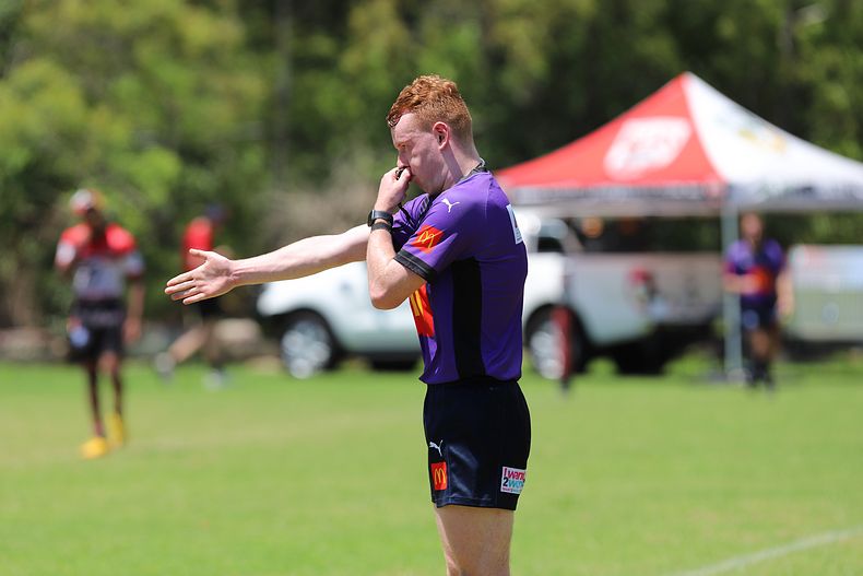 HMC Rnd 2 BEARS v SHARKS