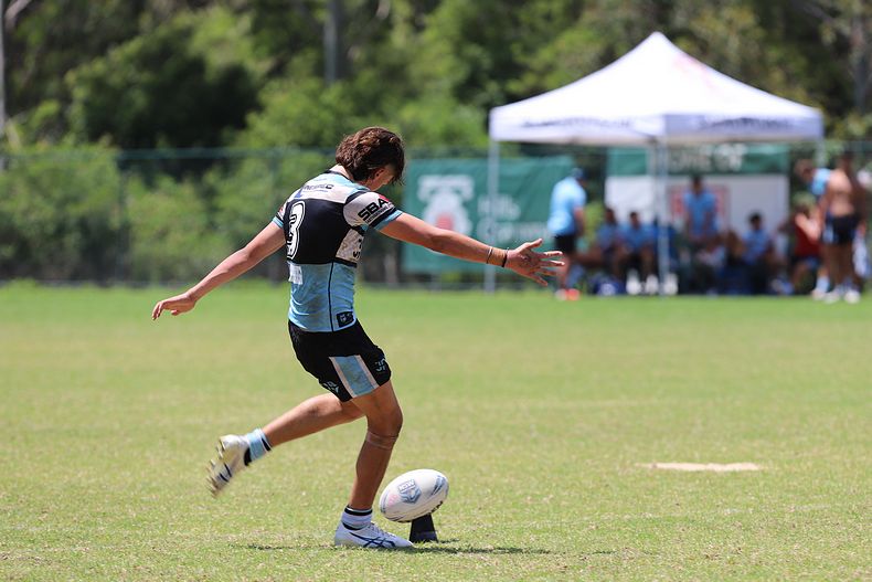 HMC Rnd 2 BEARS v SHARKS