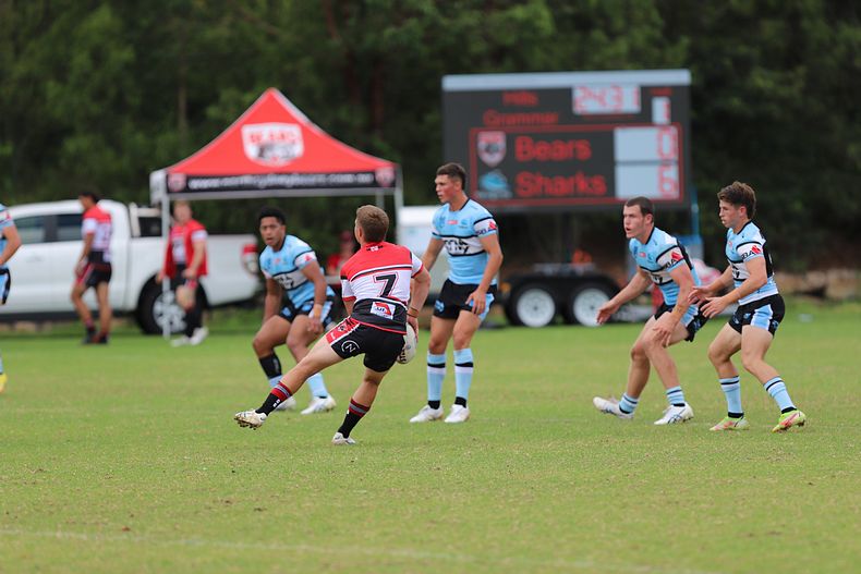 SGB Rnd 2 BEARS vs SHARKS