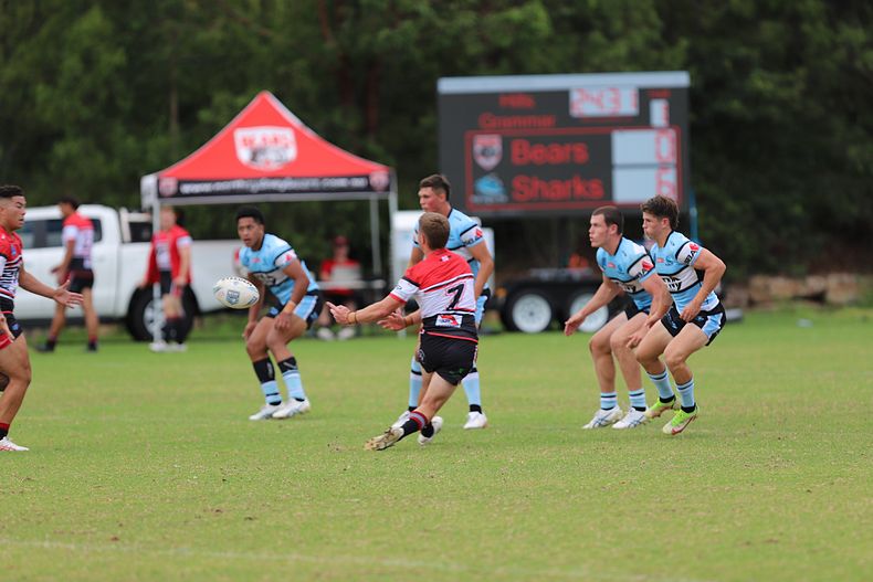 SGB Rnd 2 BEARS vs SHARKS