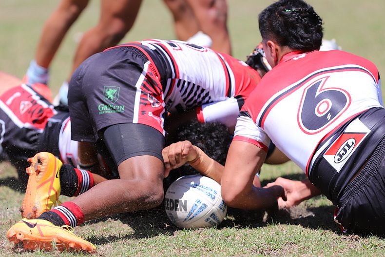 HMC Rnd 2 BEARS v SHARKS