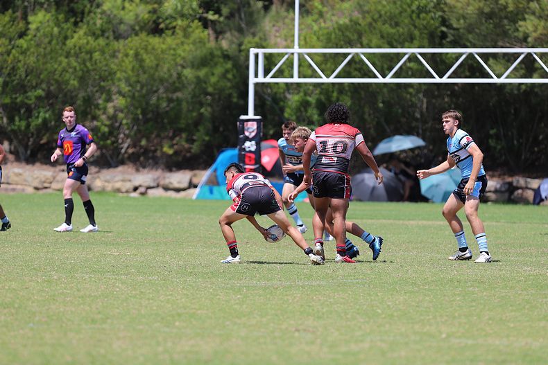 HMC Rnd 2 BEARS v SHARKS
