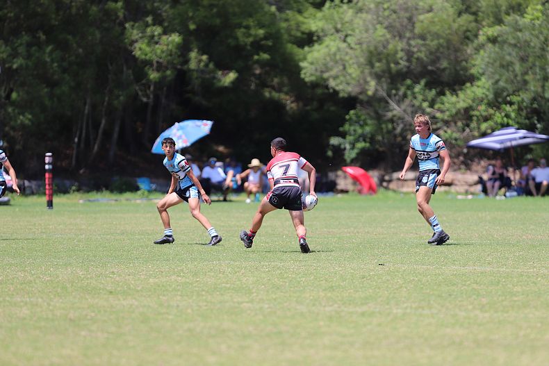 HMC Rnd 2 BEARS v SHARKS