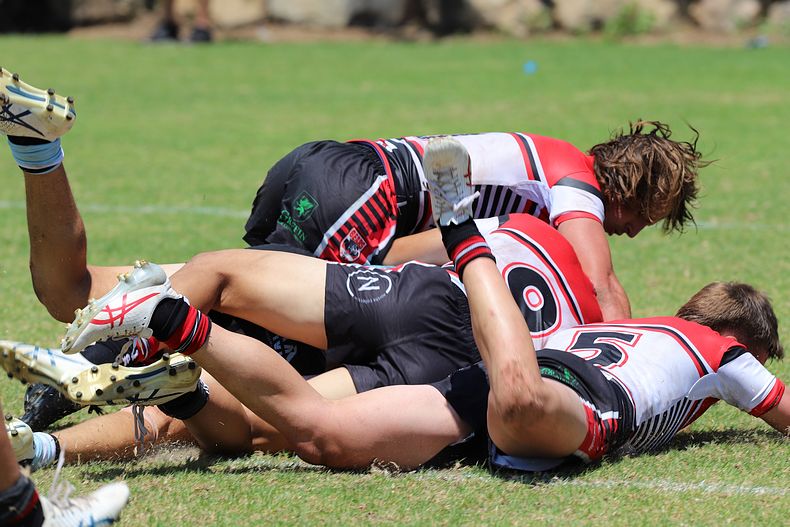HMC Rnd 2 BEARS v SHARKS