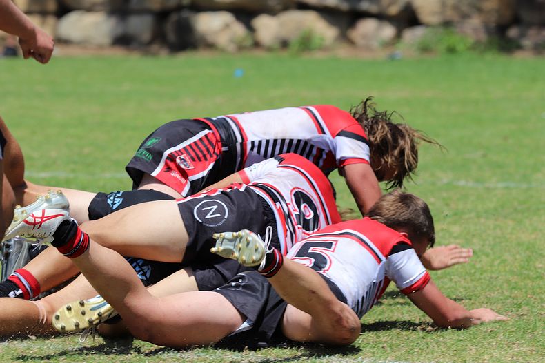 HMC Rnd 2 BEARS v SHARKS
